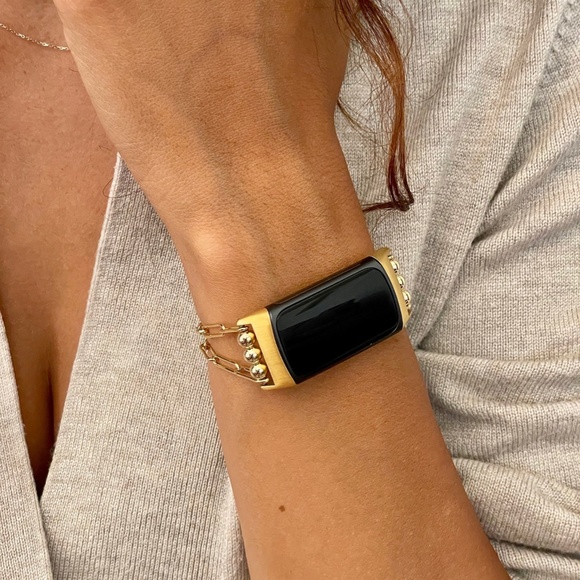 14k Gold Paperclip Chain Fitbit Charge 5 Band Women Fashion Jewelry Bracelet - Picture 3 of 6